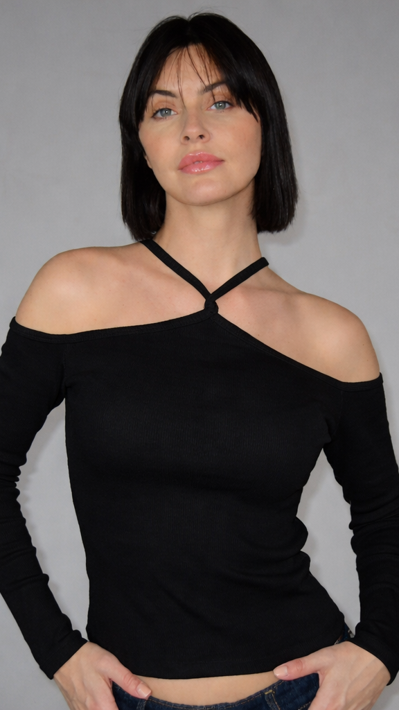Axis Top in Black