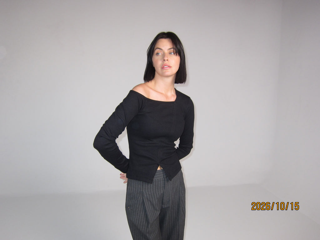 Revolve Top in Black