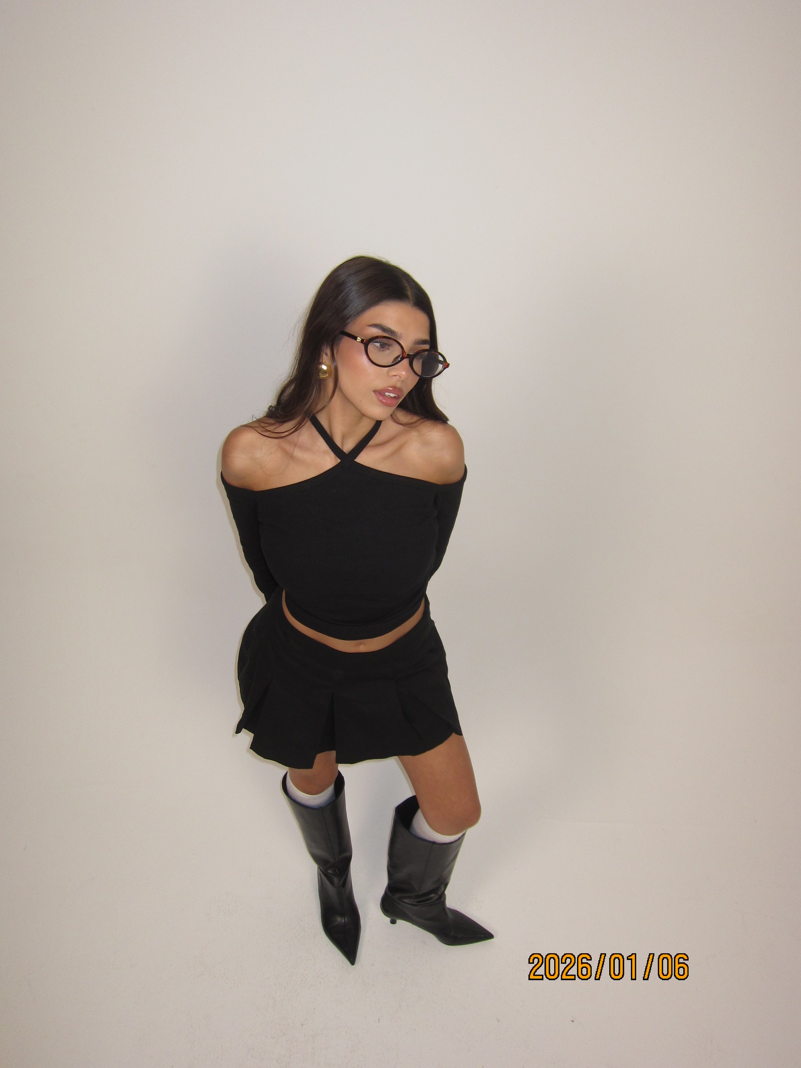 Axis Top in Black